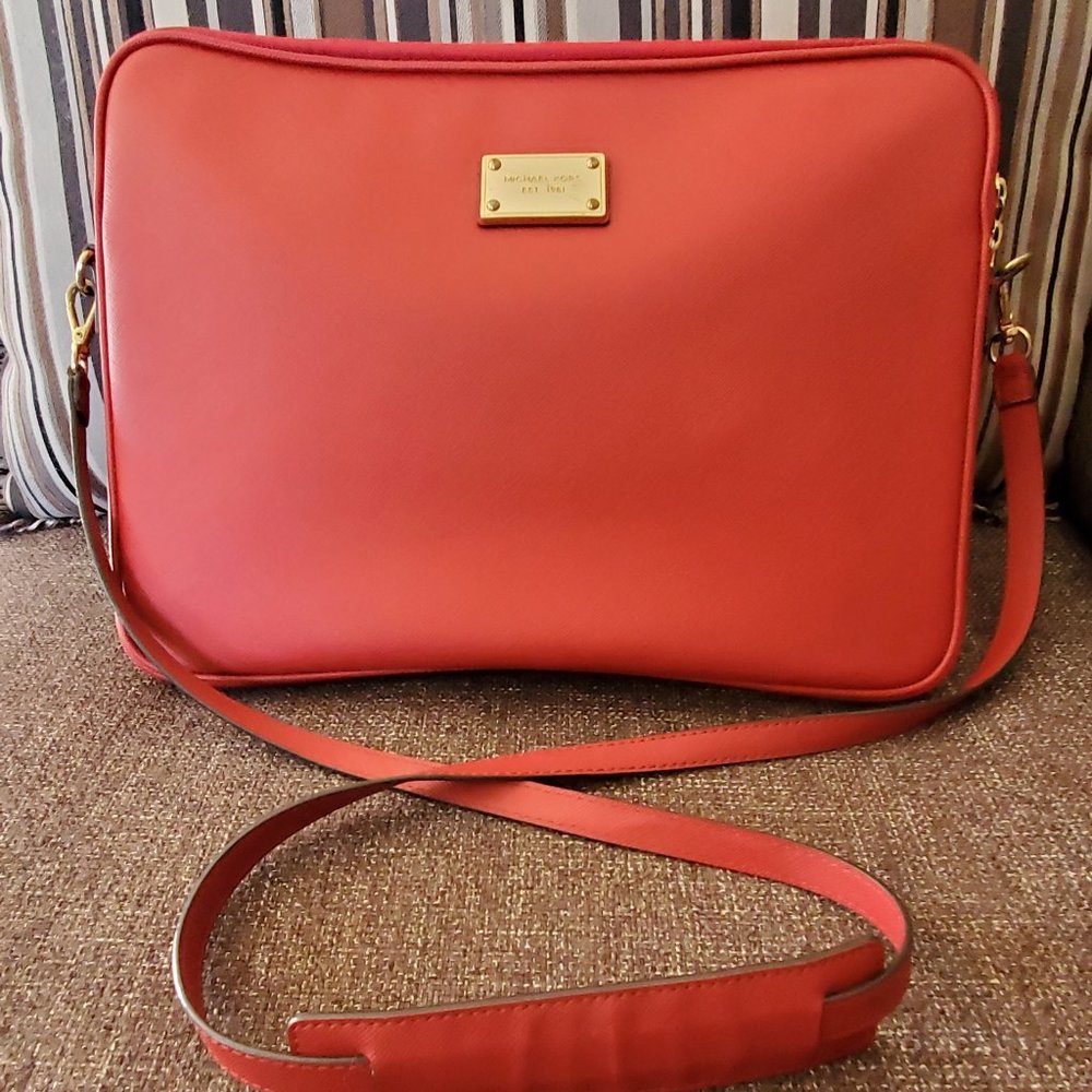 EUC Michael Kors Laptop bag